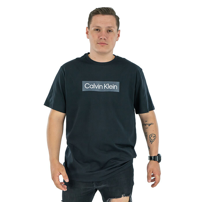 Calvin Klein - T-Shirt