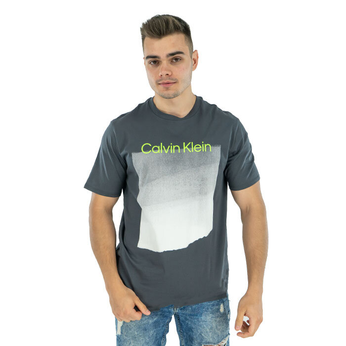 Calvin Klein - T-Shirt