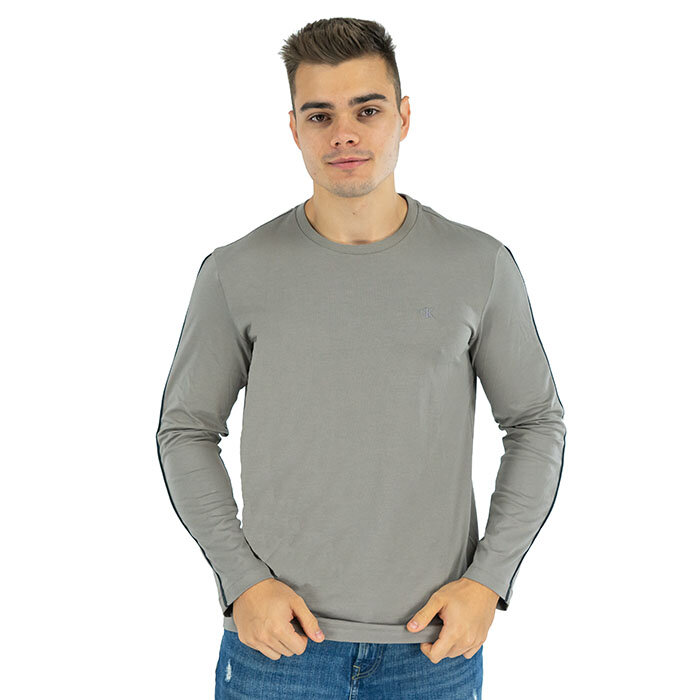 Calvin Klein - T-Shirt mit langen Ärmeln
