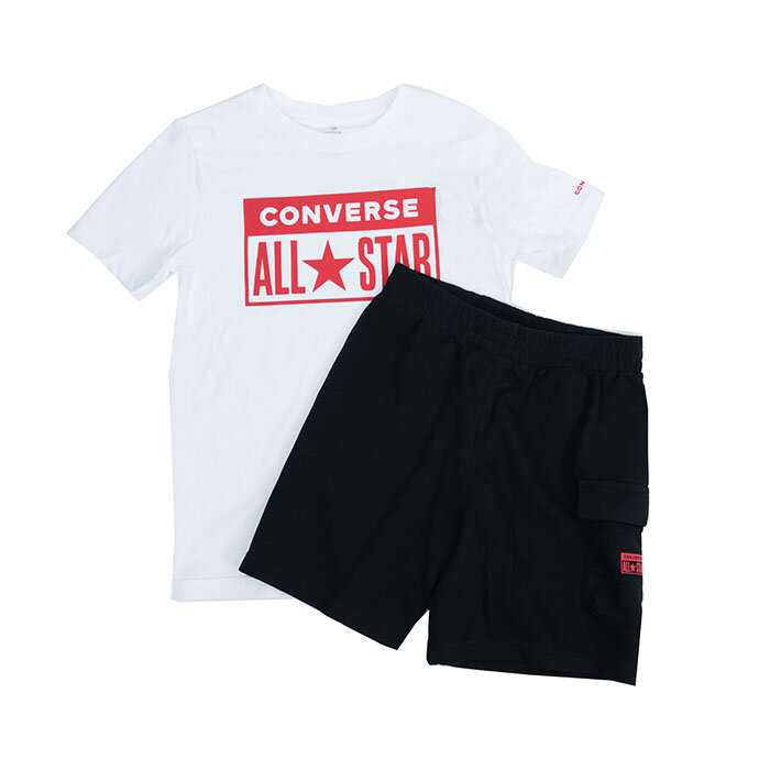 Converse - T-Shirt und Shorts